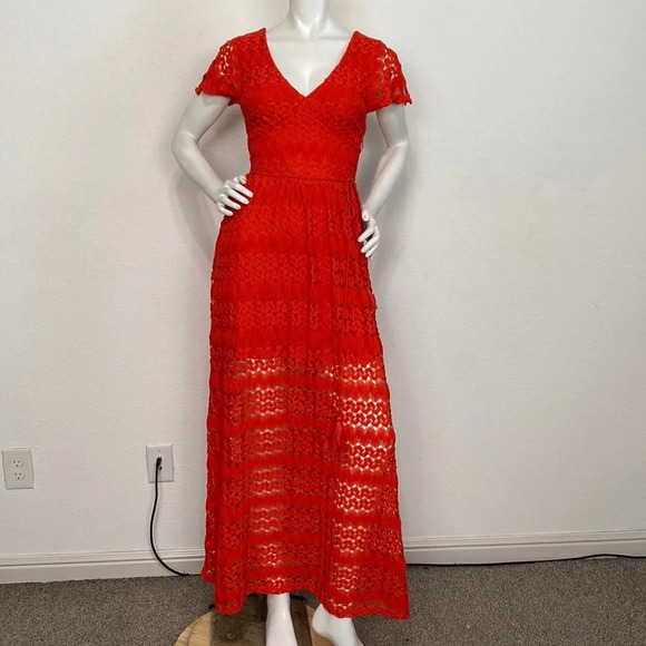 Bebe "NEW" Sheer Romantic Red Lace Bohemian Maxi Dress Size 0 - Picture 1 of 11